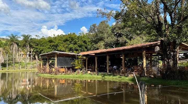 Lago Bistrô & Lounge: uma experiência Slow Food inesquecível em meio à natureza de Socorro (SP)
